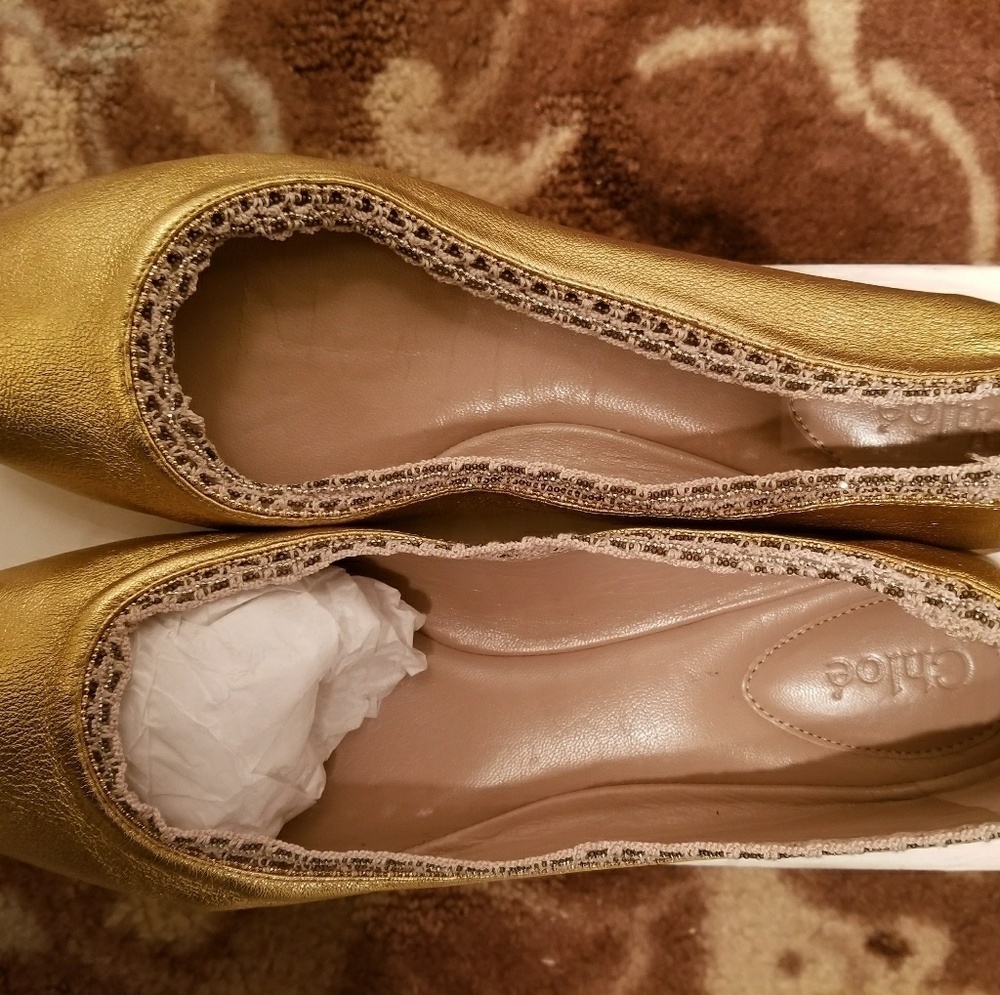 Chloe‎ Metallic Gold Flats. BNWB.